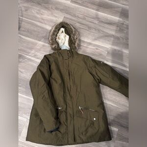 Columbia women’s  Military Green coat  with Fur Trim hat